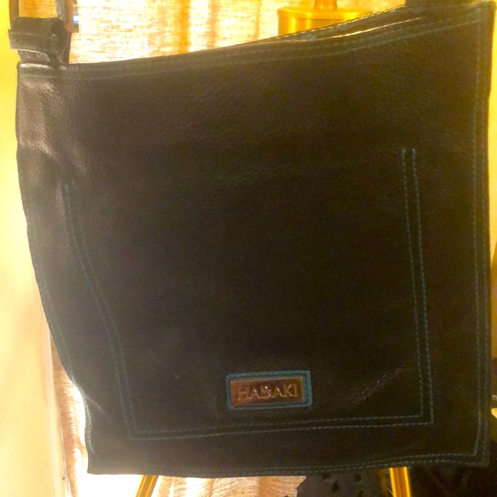 Nice Crossbody